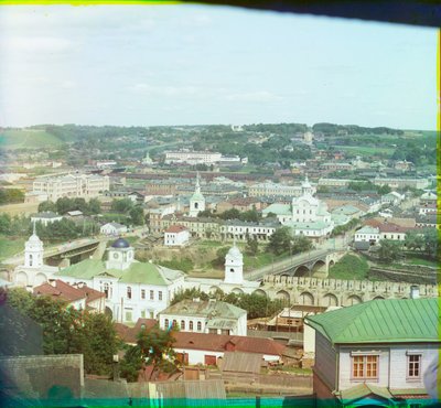 Gesamtansicht des nördlichen Teils vom Glockenturm der Mariä-Entschlafens-Kathedrale, Smolensk, 1905-1915 von Sergey Prokudin Gorsky